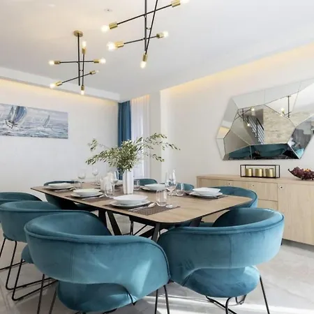 Villa Sunny Lux 1 In By Guide Makarska