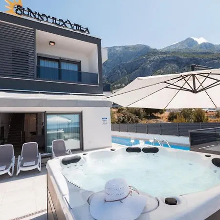 Sunny Lux 1 In By Guide Villa Makarska