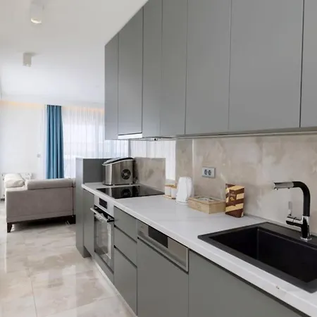 Villa Sunny Lux 1 In By Guide