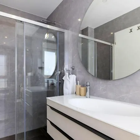 Sunny Lux 1 In By Guide *