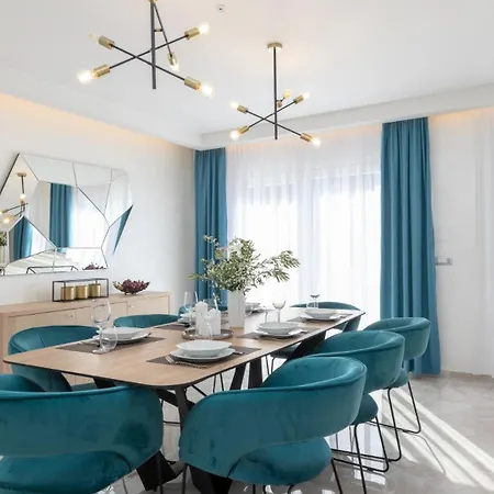 Villa Sunny Lux 1 In By Guide Makarska