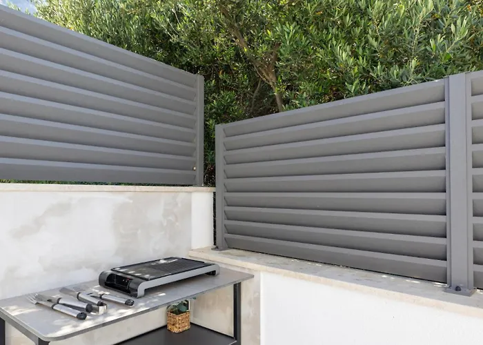 Willa Sunny Lux 1 In By Guide Makarska